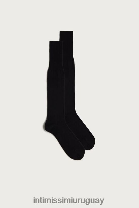 calcetines largos en mezcla de algodón, seda y cachemira Intimissimi hombres 019-negro V806B8377 medias