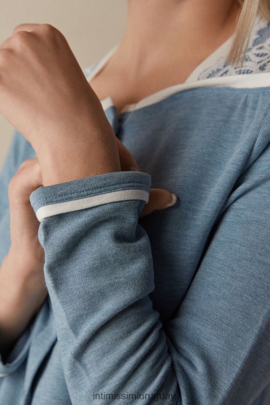 Modal de dormitorio romántico con camisón de lana con botones. Intimissimi mujer 145j-azul claro jaspeado/blanco polvo V806B81584 vestir