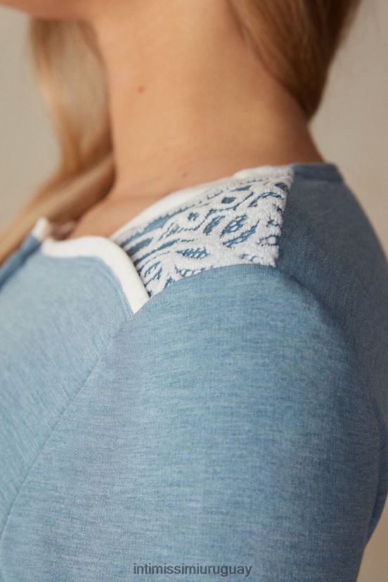 Modal de dormitorio romántico con top de lana con botones. Intimissimi mujer 145j-azul claro jaspeado/blanco polvo V806B81588 vestir