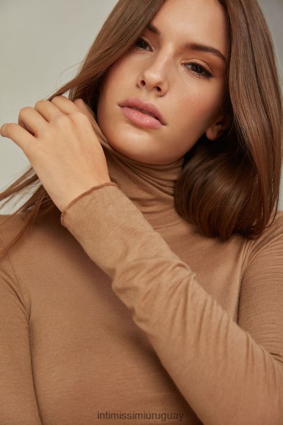 top ultraligero de cachemira y modal con cuello alto Intimissimi mujer 233i-marrón caramelo V806B81432 vestir